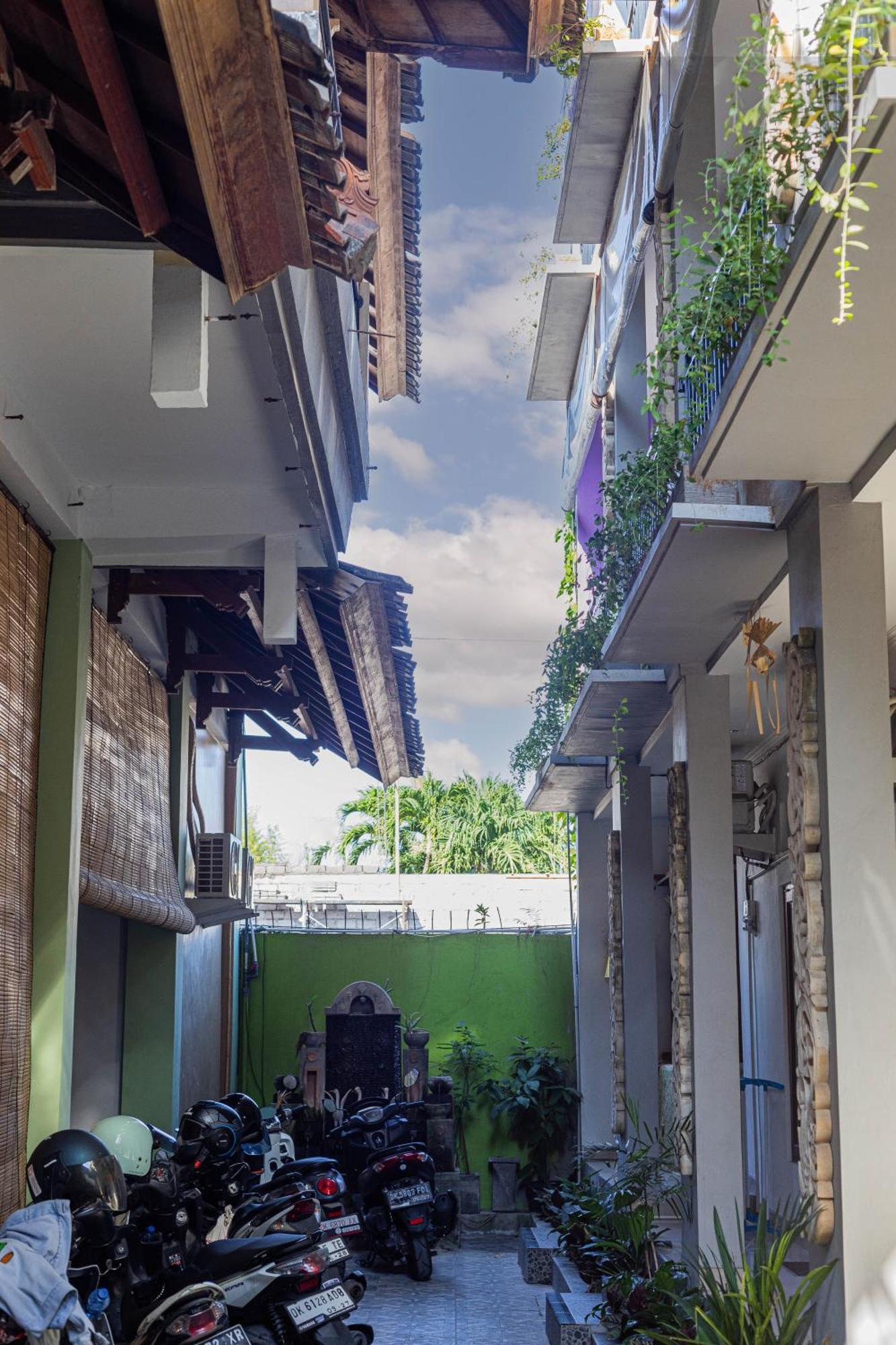 Bali Dd Homestay Seminyak Εξωτερικό φωτογραφία
